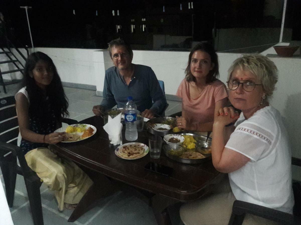 Nandini Paying Guest House Udaipur Luaran gambar